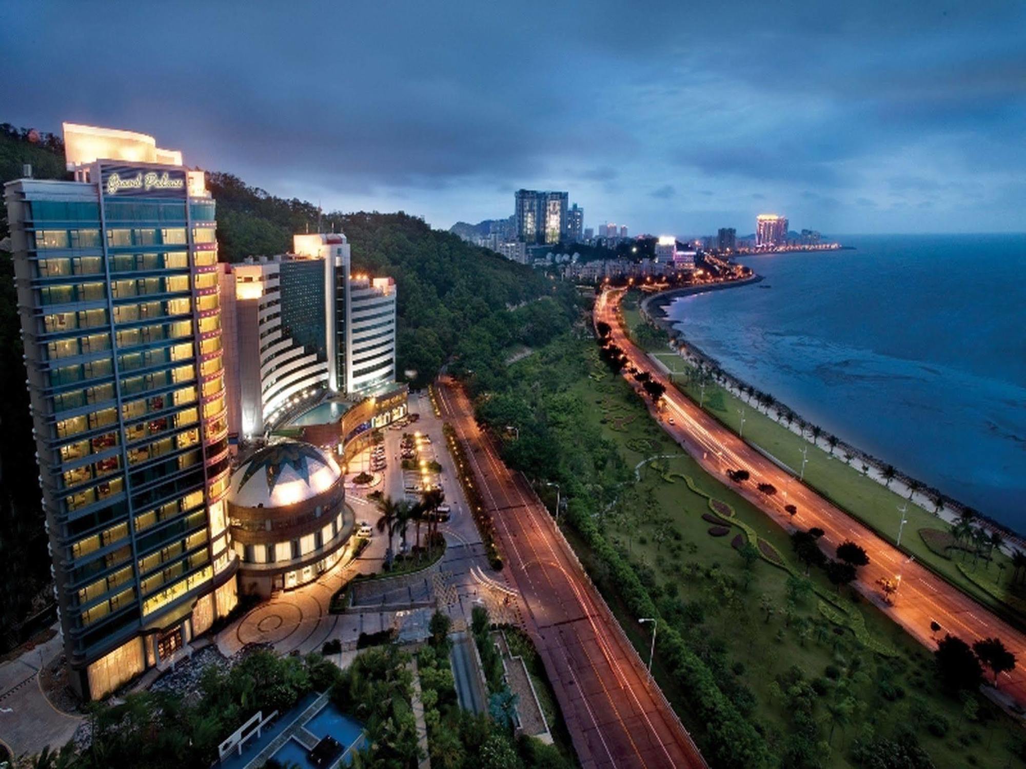 Grand Bay Hotel Zhuhai Exterior foto